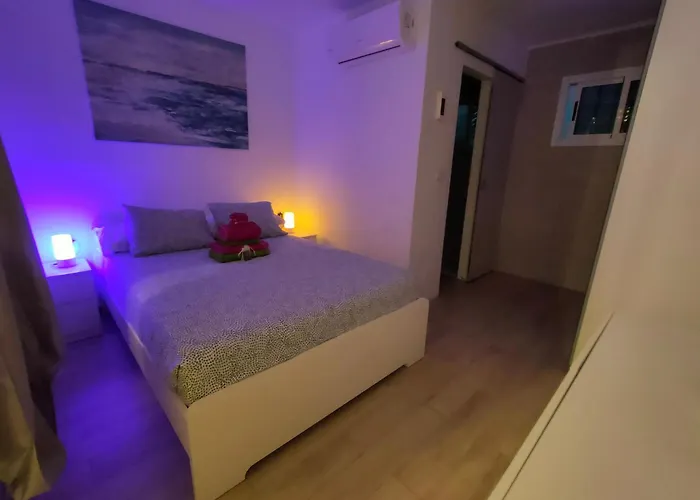 Blu بويرتو ذيل كارمين